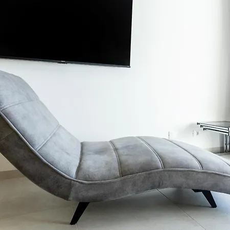 Apartment Geranios 307