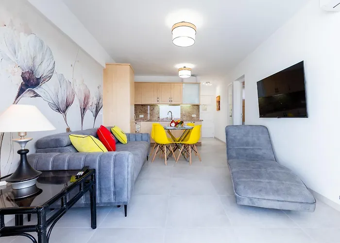 Geranios 307 아파트 아데제